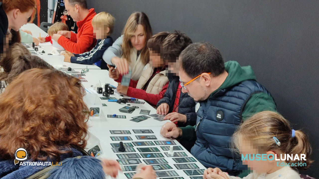 Ciencia En Familia Taller Steam Ingenieros Espaciales Museo Lunar